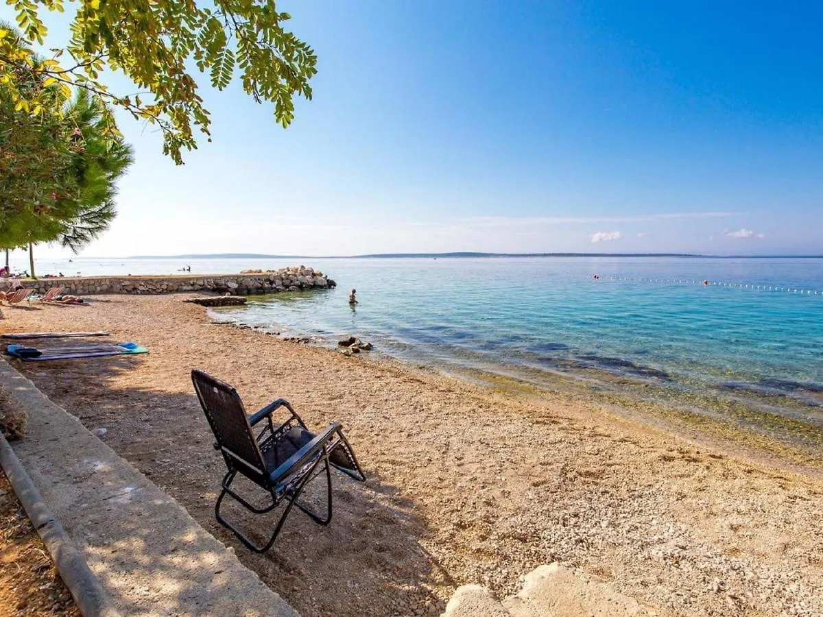 Lovely Apartment In Mandre With Barbecue 0*,  Chorvatsko
